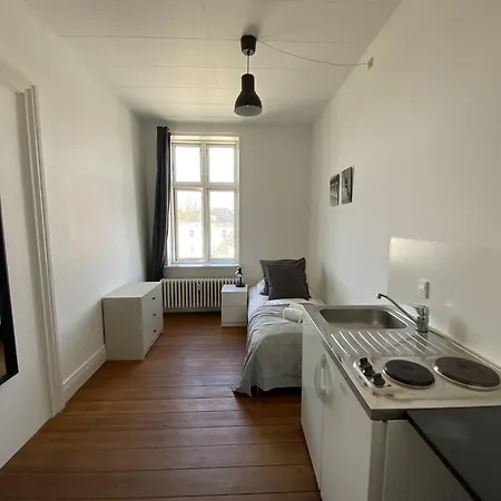 公寓 Six-bedroom Located In The Charming Of